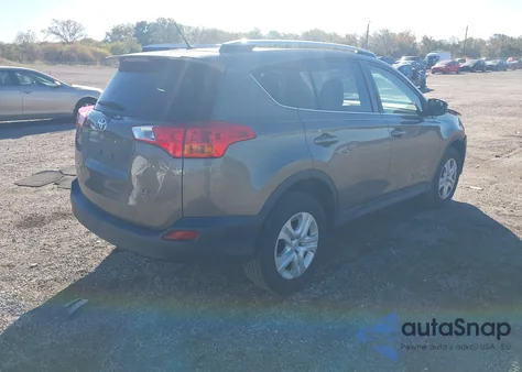 2015 Toyota Rav4 Le z USA, uszkodzony, nr VIN JTMBFREV1FD158154